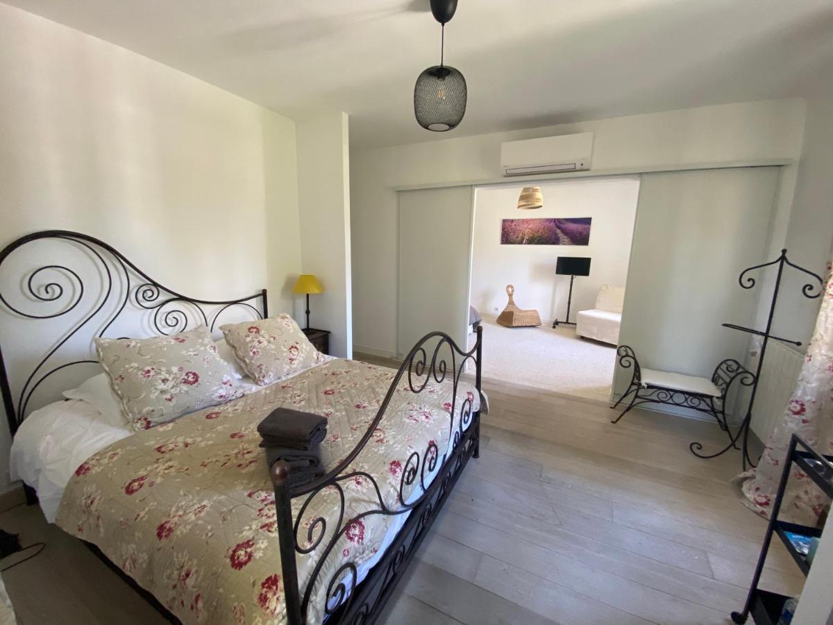 Bed and Breakfast Bastide De Gueissard Saint-Cyr-sur-Mer Exterior foto